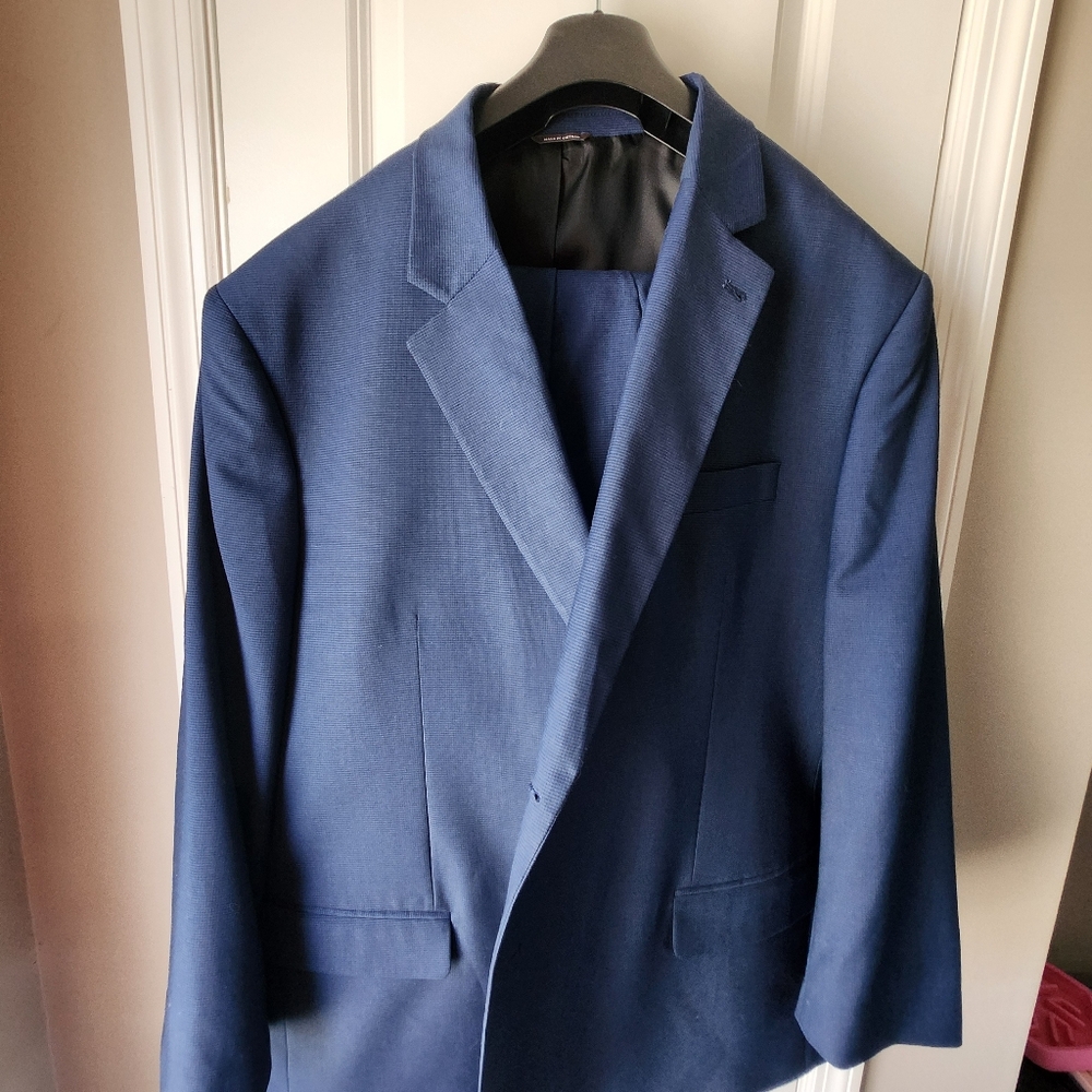 Oak hill perfect fit Suit coat and pants